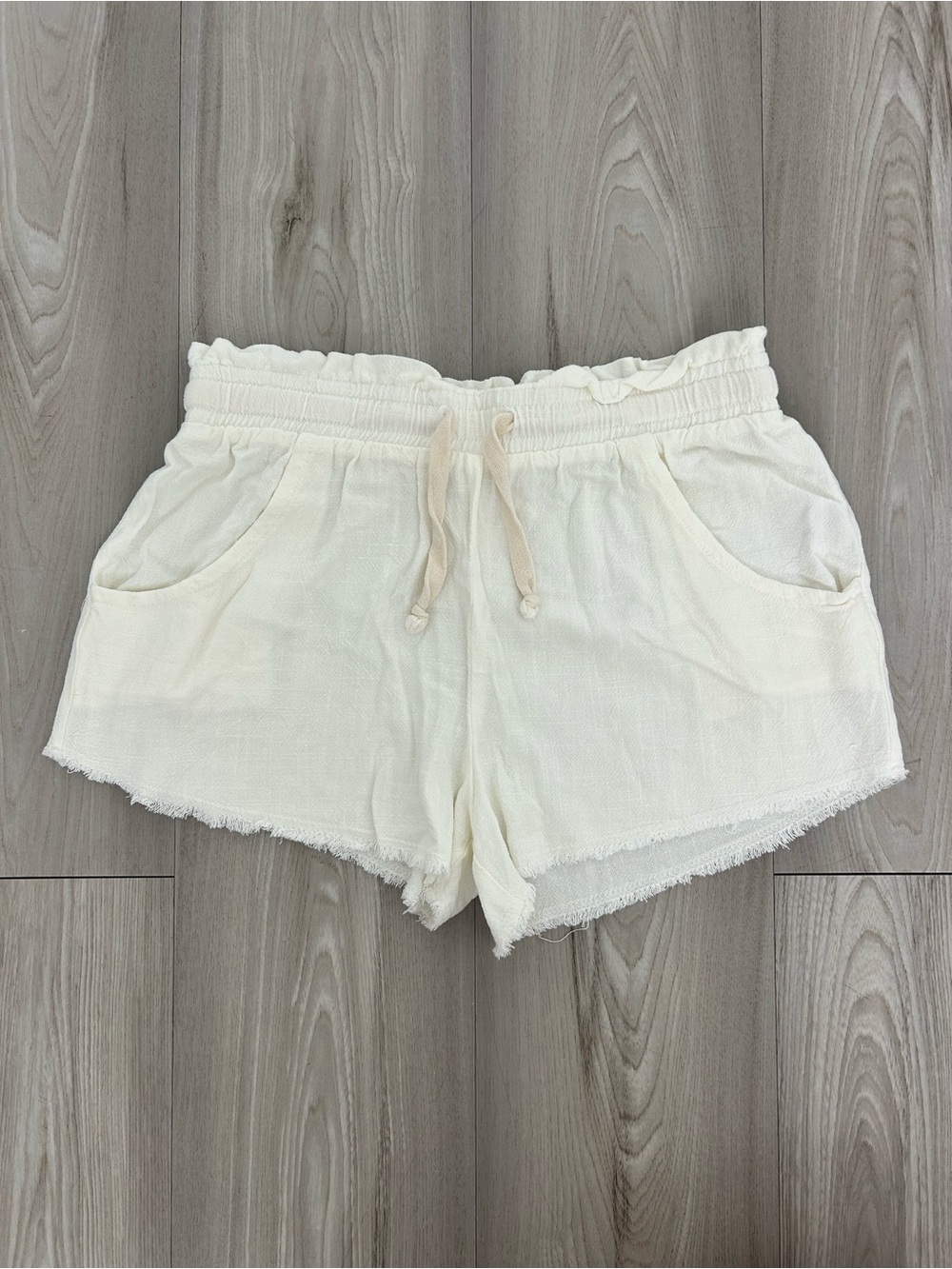 Ocean Drive White Shorts with Drawstring Waist